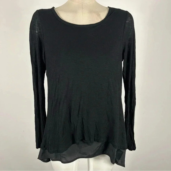 BCBGMaxAzria top  M - Picture 3 of 11